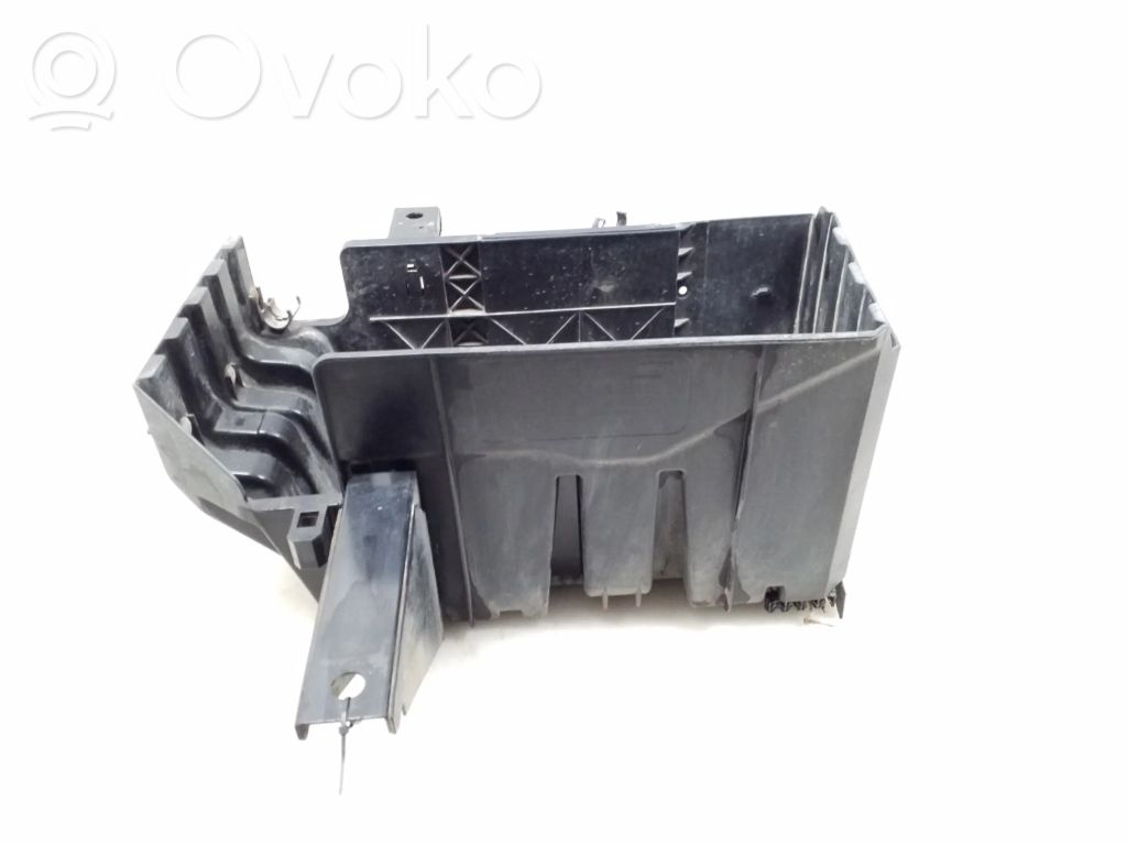 Opel Vivaro Battery bracket 