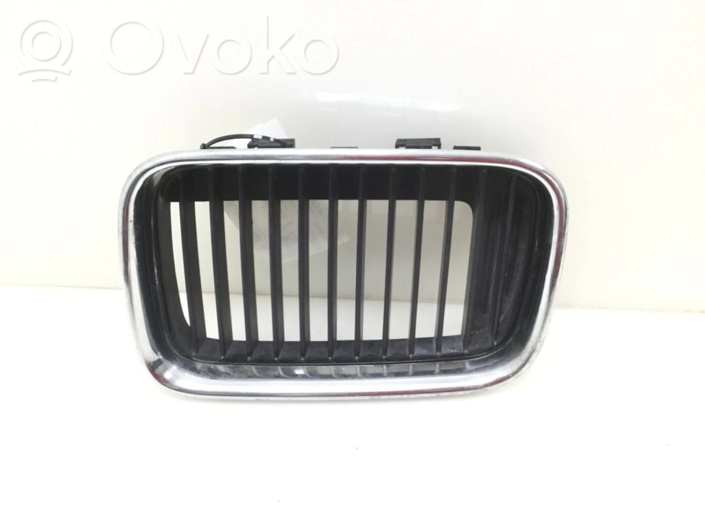 BMW 3 E36 Front grill 