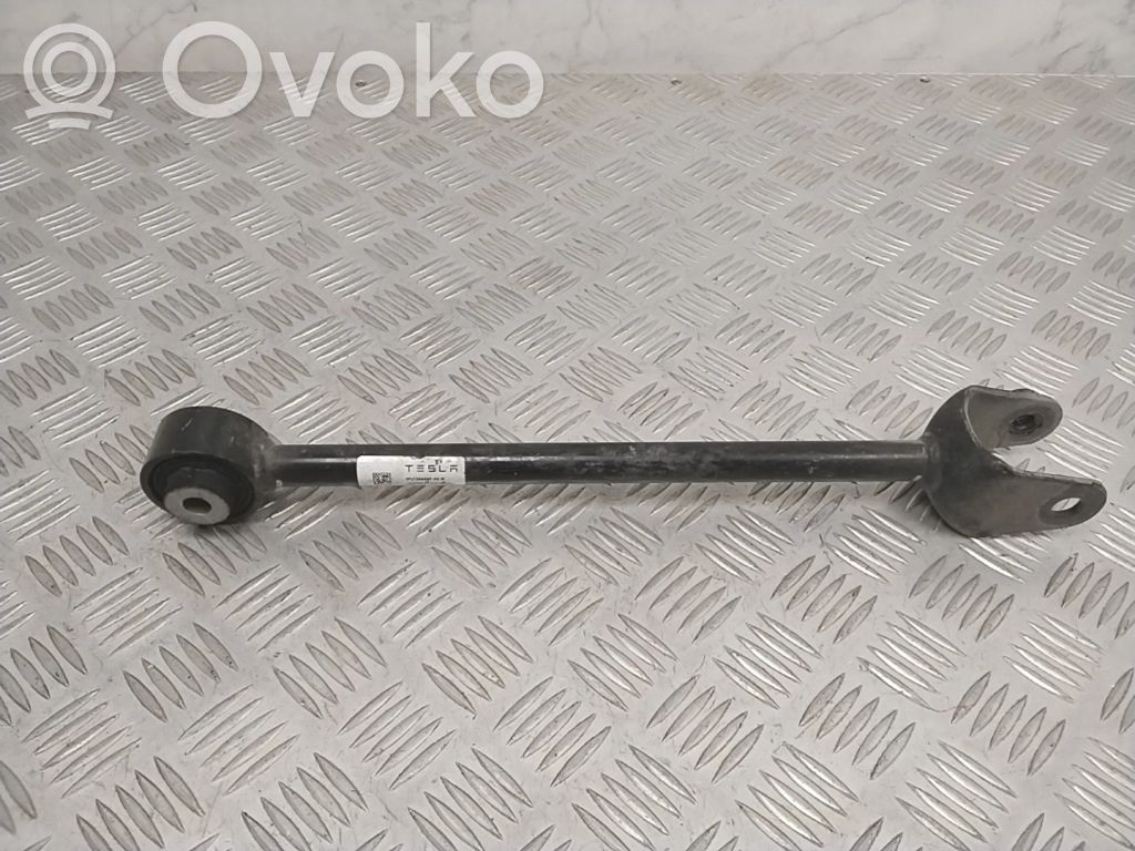 Tesla Model 3 Brazo de suspensión/horquilla superior trasero 