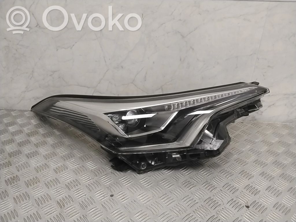 Toyota C-HR I Lampa przednia 