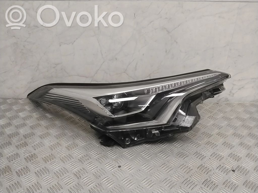 Toyota C-HR I Lampa przednia 