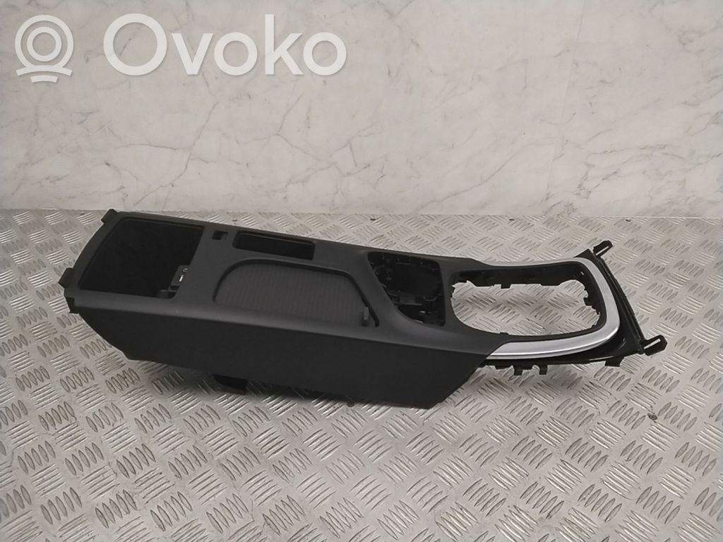 Opel Insignia A Reposabrazos 