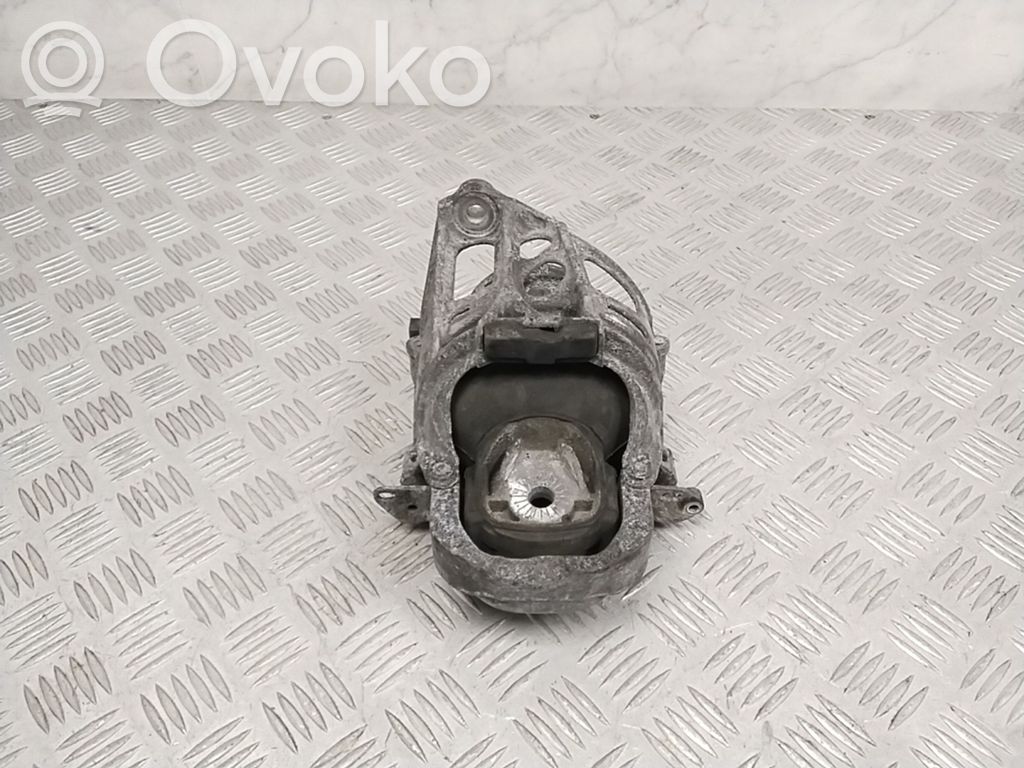 Audi A8 S8 D5 Engine mount bracket 