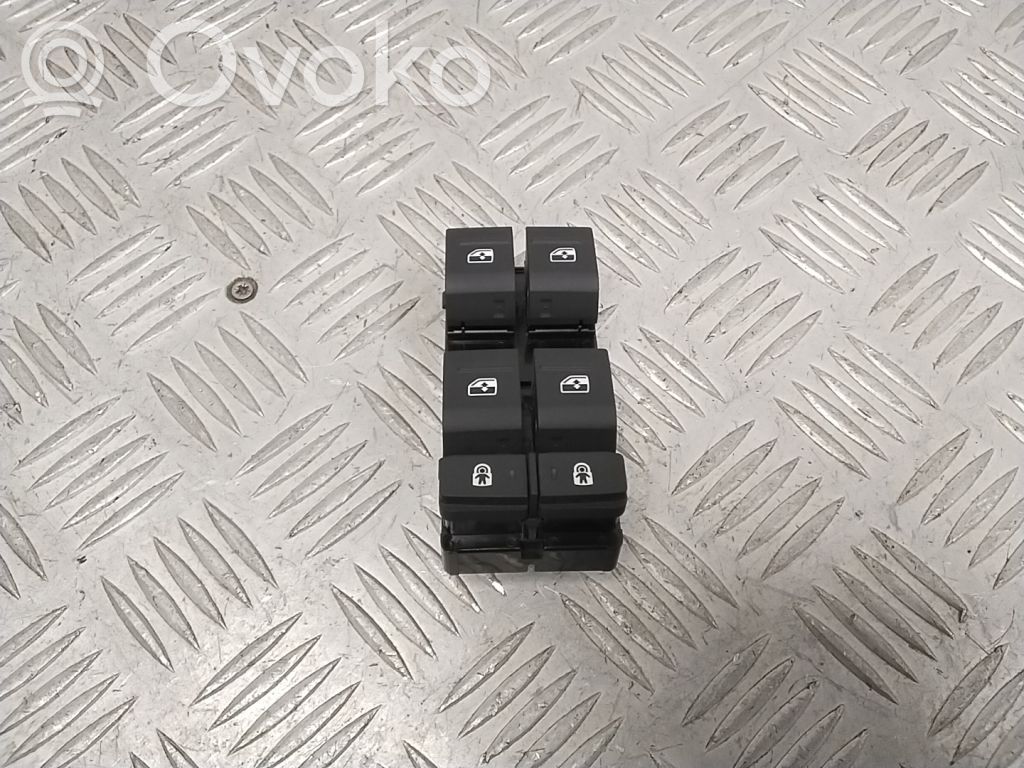 Audi A3 8Y Electric window control switch 