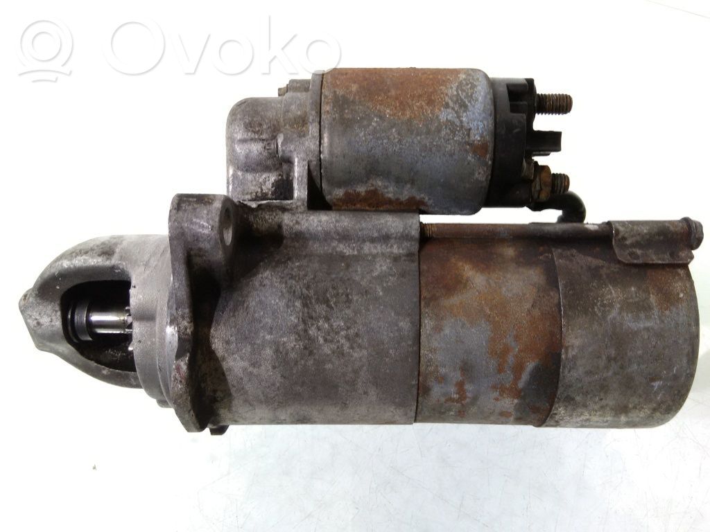 Opel Zafira B Motor de arranque 