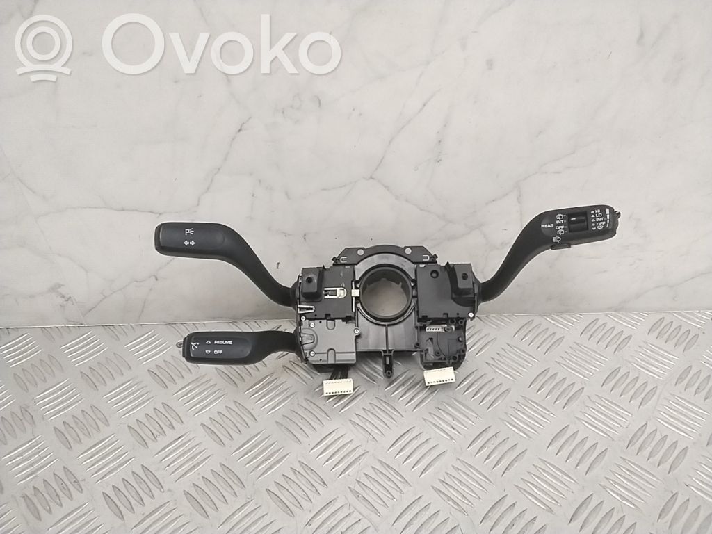 Porsche Cayenne (92A) Manetka / Przełącznik kierunkowskazów wycieraczek 
