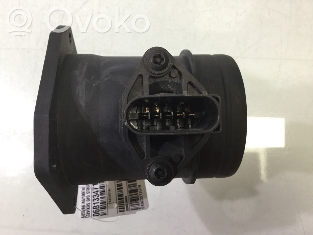 Przepływomierz masowy powietrza MAF   06B133471A