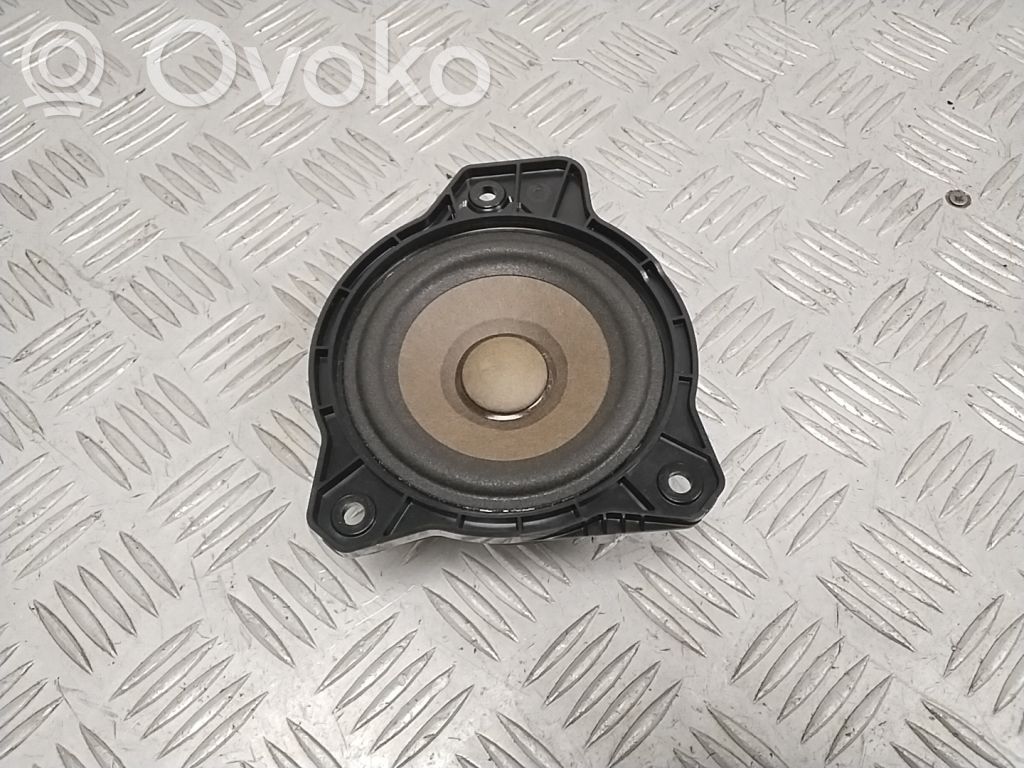 Polestar 2 Front door speaker 