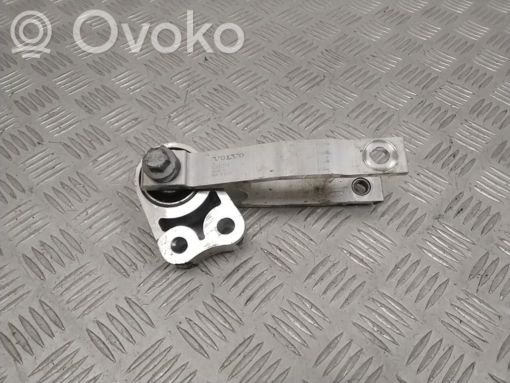 Polestar 2 Engine mounting bracket 