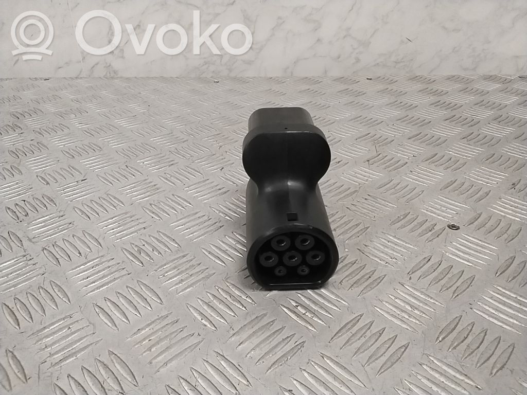 Tesla Model S Wireless charging module 
