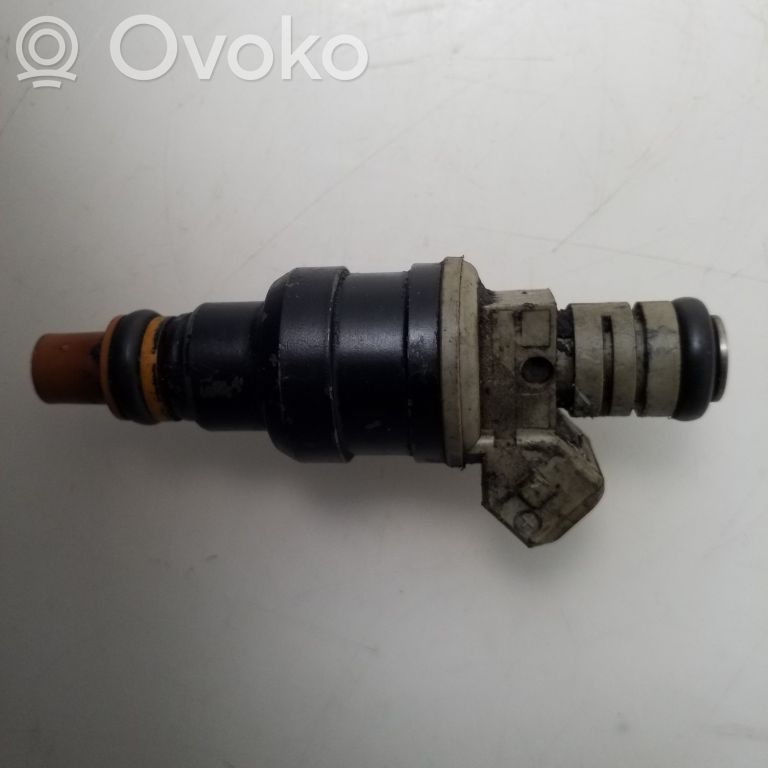 Renault Safrane Inyector de combustible 