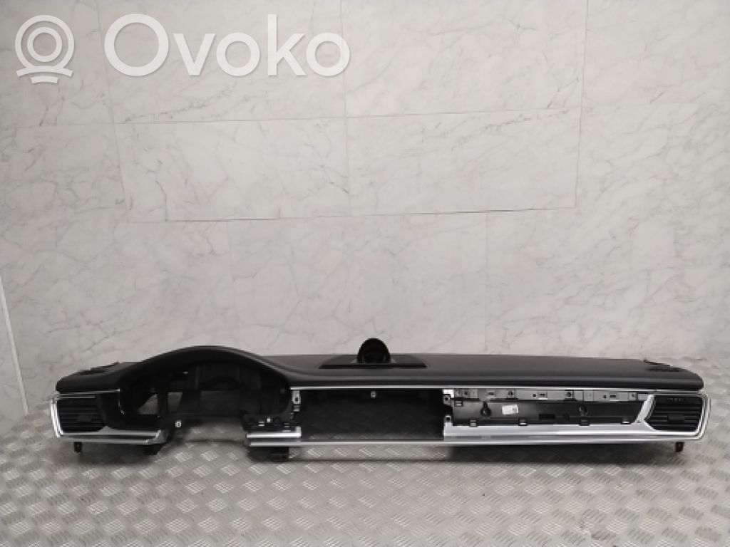 Porsche Panamera (971) Bord 