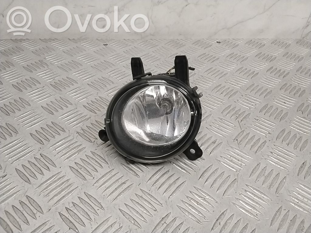 BMW 2 F45 Etusumuvalo 