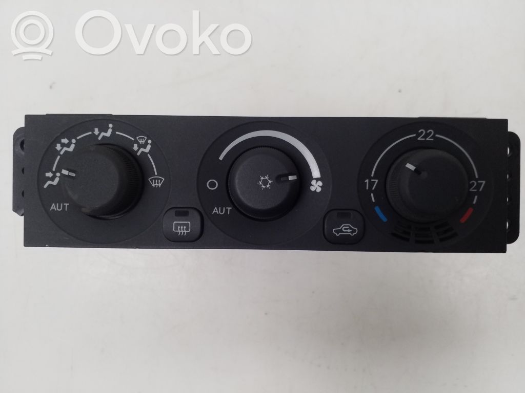 Mitsubishi Pajero Air conditioner control unit module 
