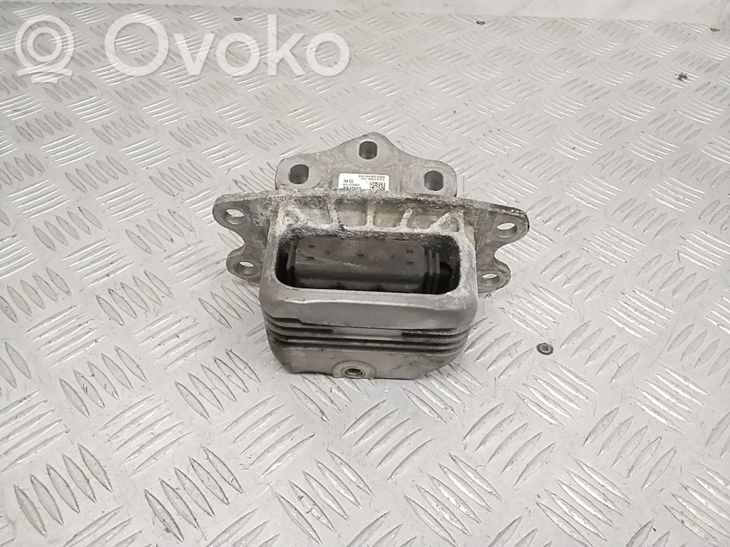 BMW 2 F45 Gearbox mount 