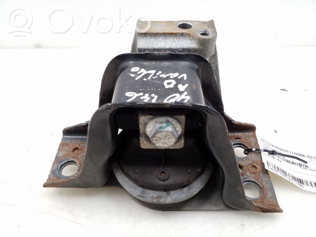 Nissan Note (E11) Engine mount bracket 