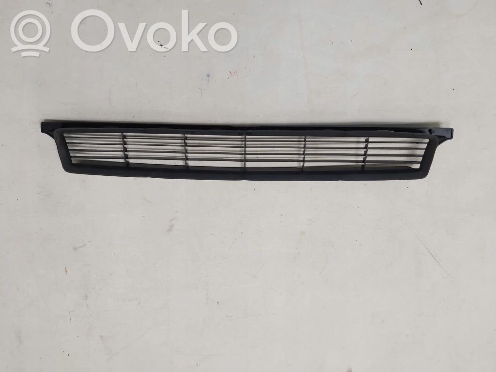 Tesla Model X Unteres Gitter dreiteilig vorne 