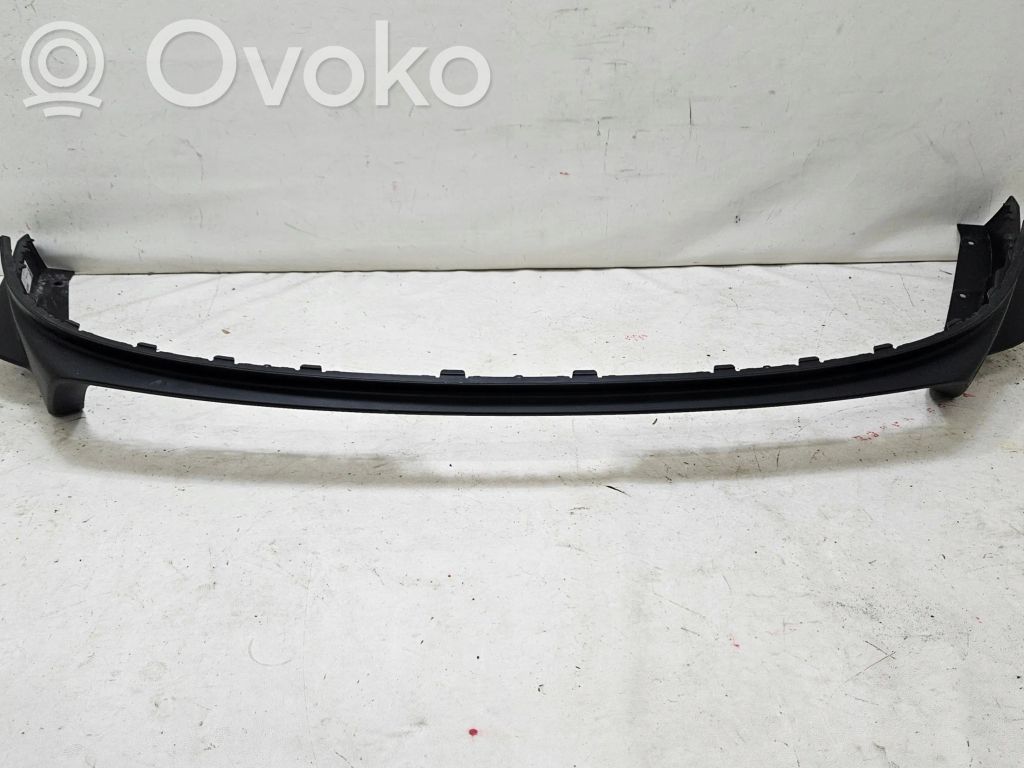 Porsche 911 992 Takapuskurin alaosan lista 