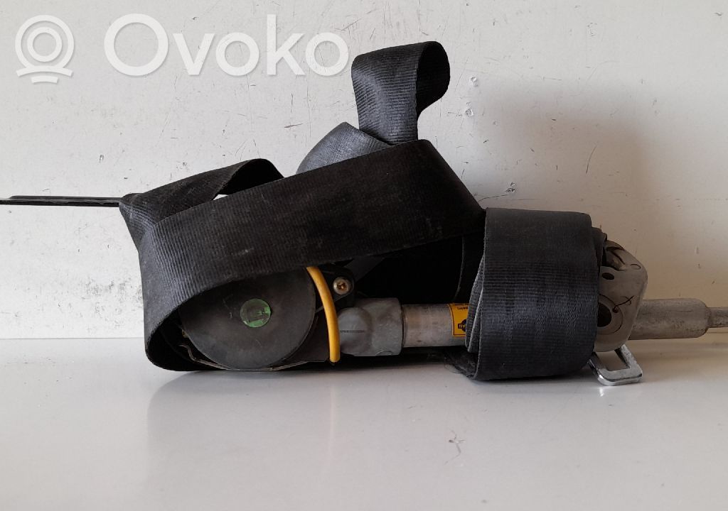 Nissan Primera Sicherheitsgurt vorne 