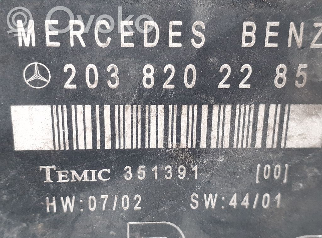 Mercedes-Benz C W203 Centralina/modulo chiusura centralizzata portiere