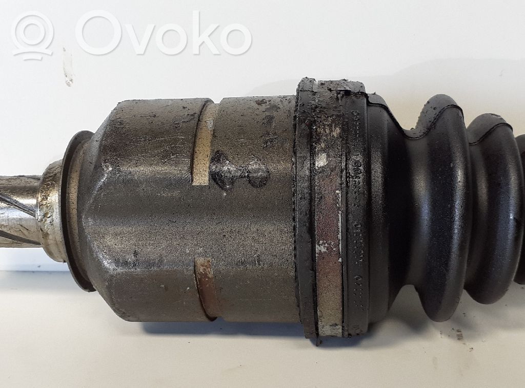 Opel Corsa C Priekinis pusašis 