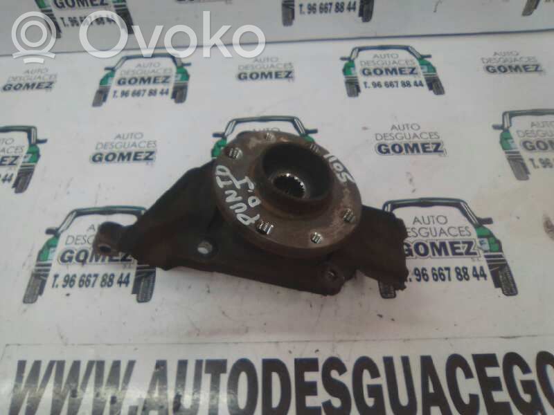 Fiat Punto (176) Zwrotnica koła przedniego 