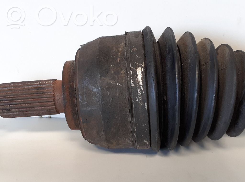 Eje de transmisión delantero   8200198015