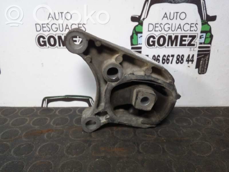 Engine mount bracket   320955G