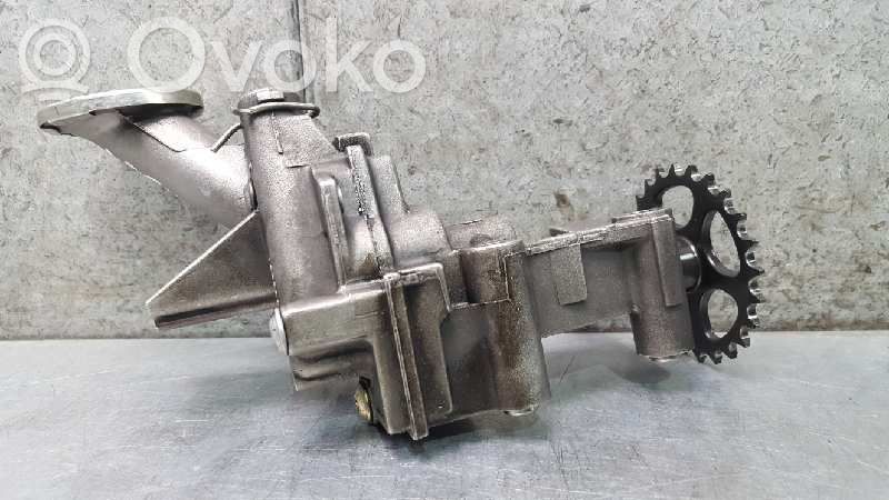 Bomba de aceite   150100565R