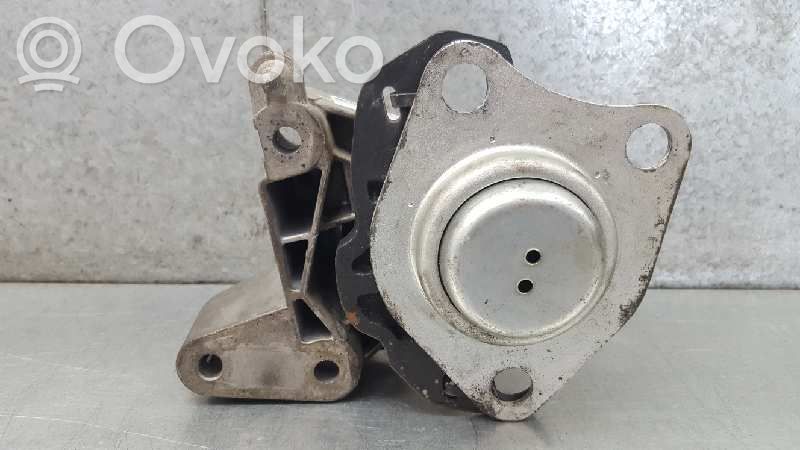 Soporte de montaje del motor