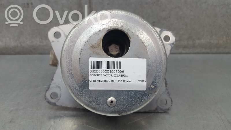 Soporte de montaje del motor