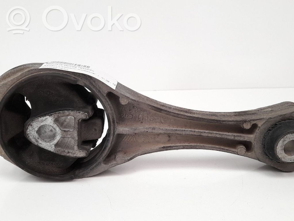 Engine mount bracket   8200427531
