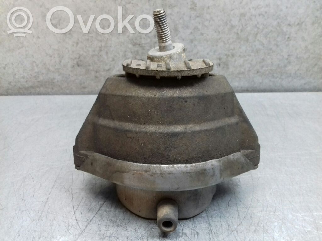 Motorlager Motordämpfer   6761091