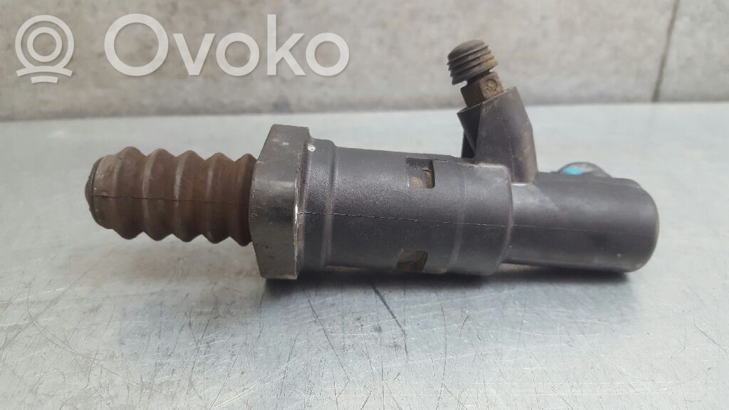 Seat Leon (5F) Cilindro secondario della frizione