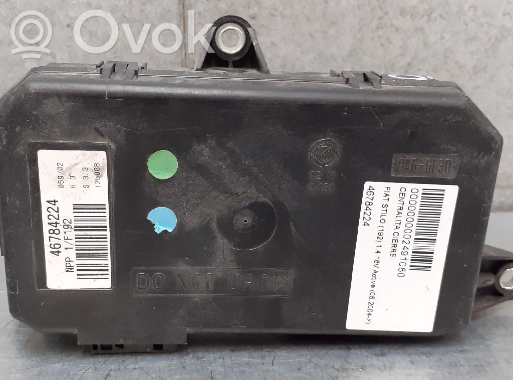 Unité de commande / module de verrouillage centralisé porte   46784224