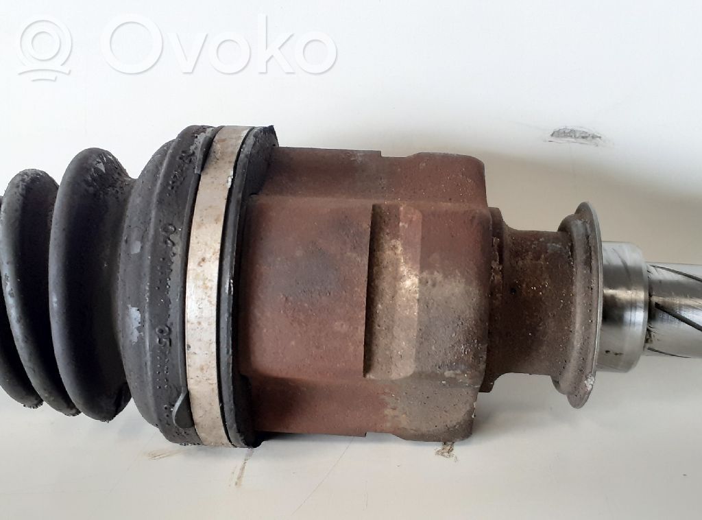 Etuvetoakseli   13150503