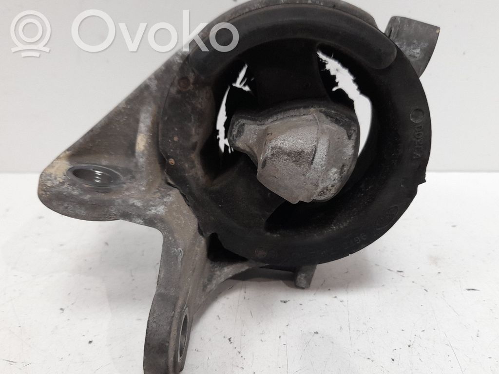 Ford Fiesta Engine mount bracket 