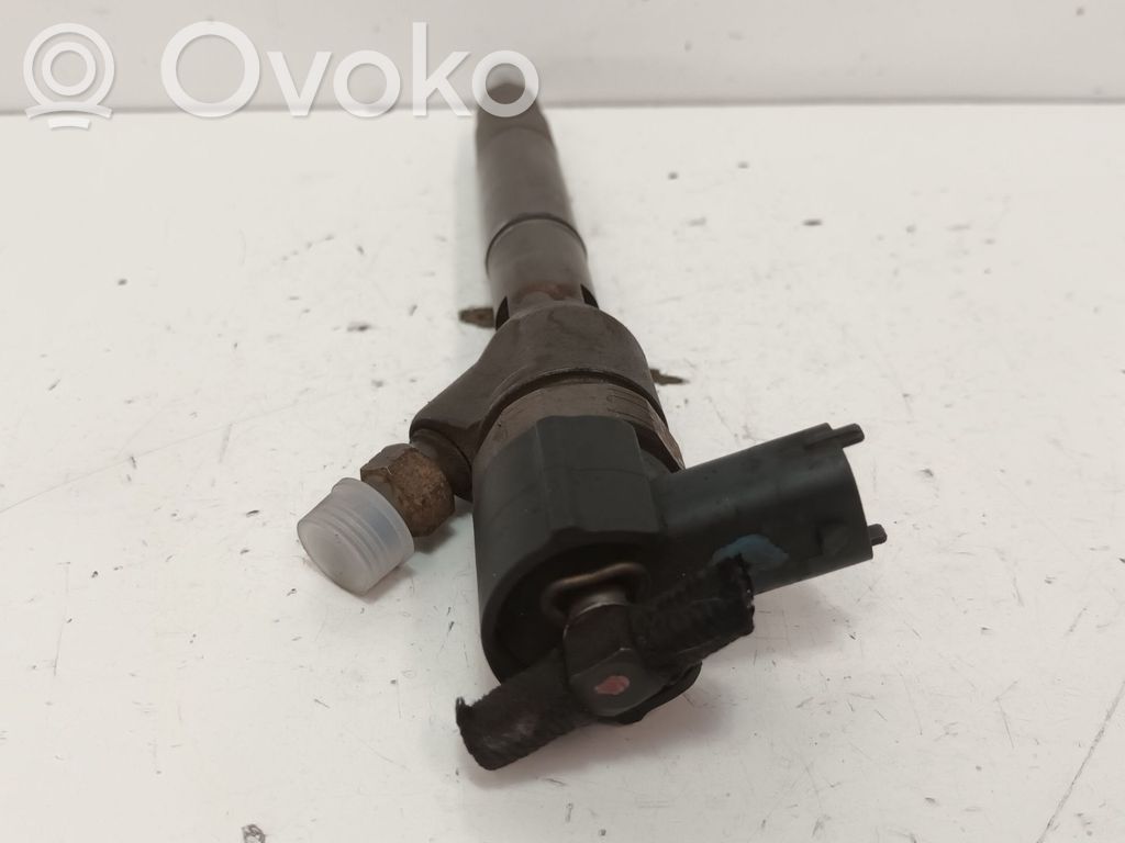 Inyector de combustible   338002A400