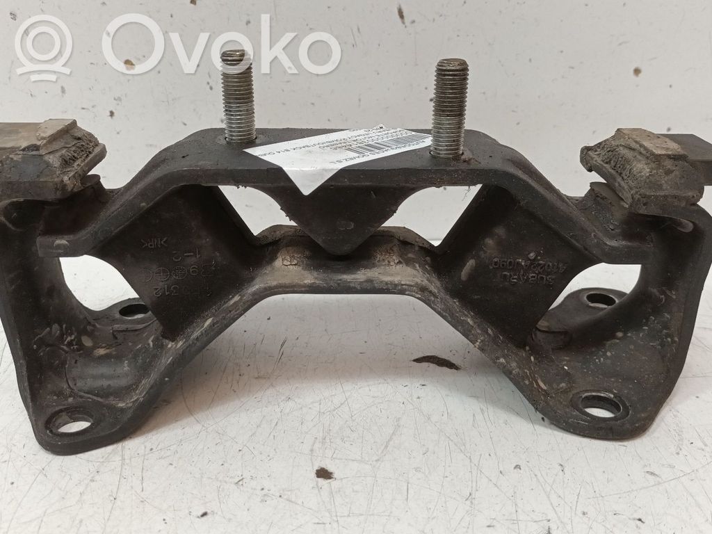 Subaru Outback Moottorin kiinnikekorvake 