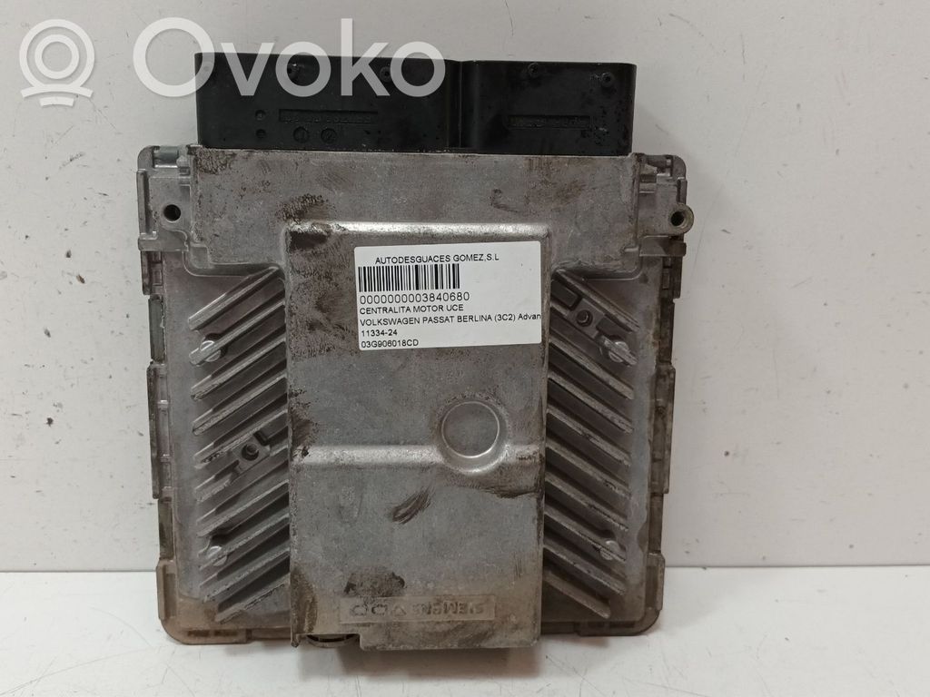 Volkswagen PASSAT B6 Unitate/modul de control motor 