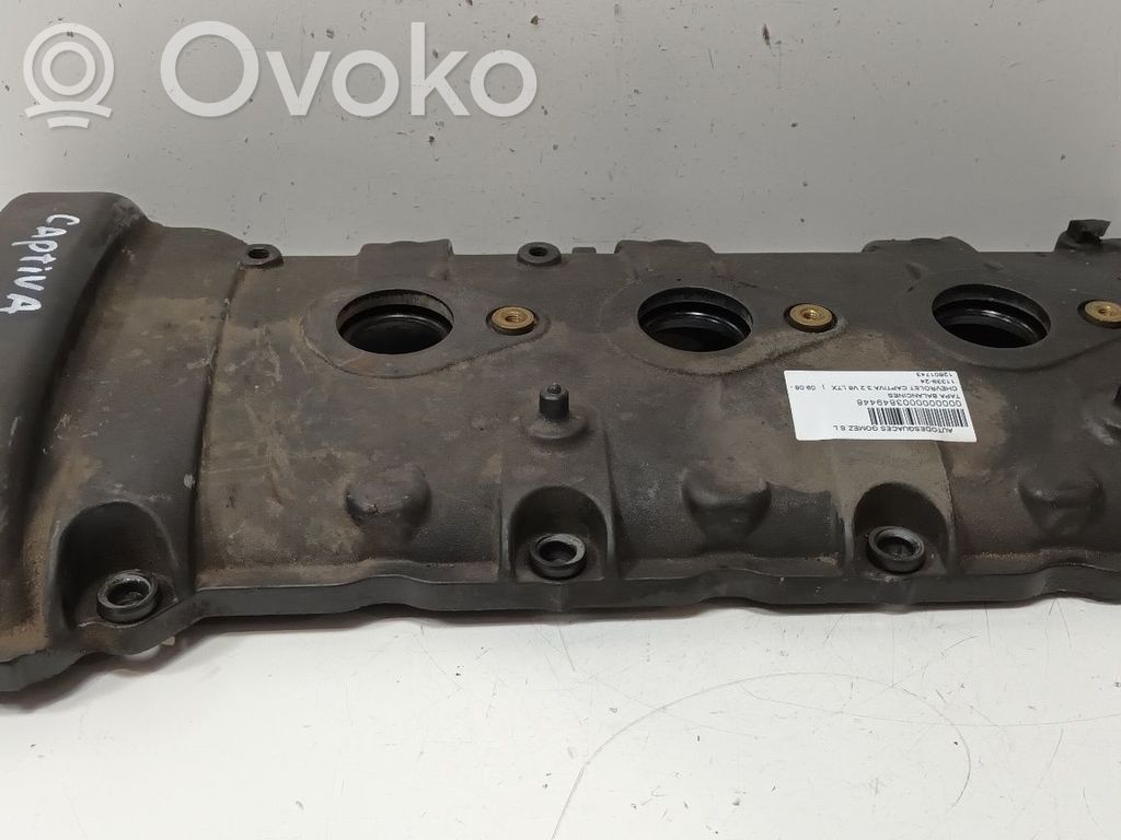 Chevrolet Captiva Capac culbutori 