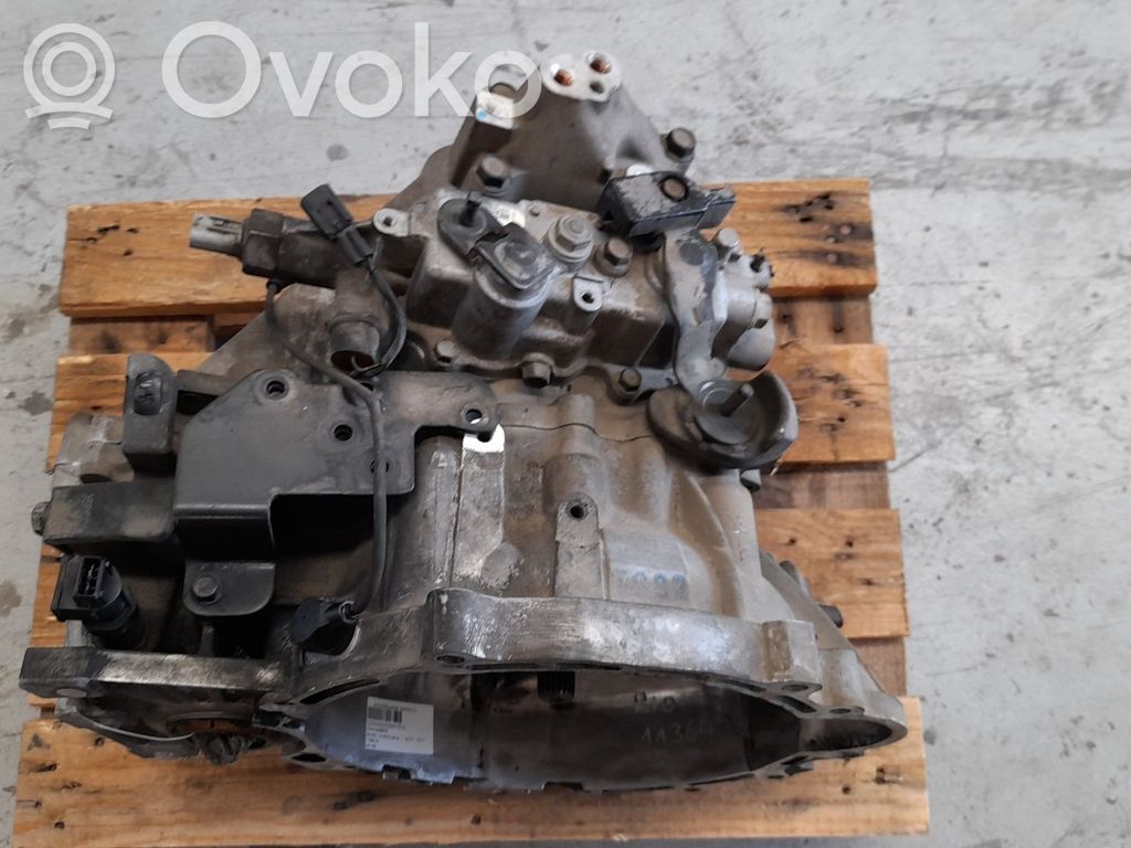 5 Gang Schaltgetriebe   P61763