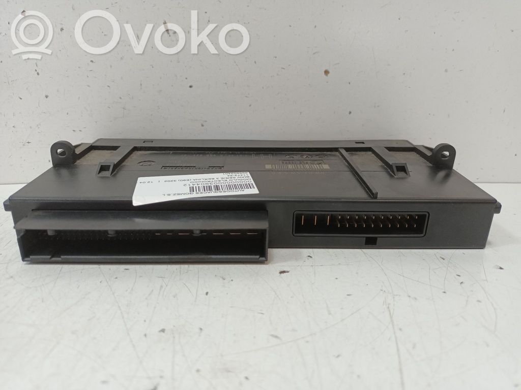 BMW 3 E90 E91 Citu veidu vadības bloki / moduļi 