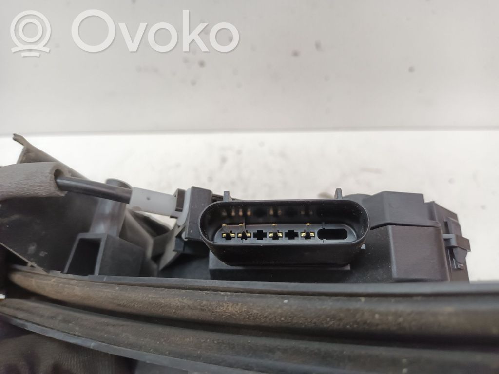 Cerradura de puerta trasera   BM5AA26412AD