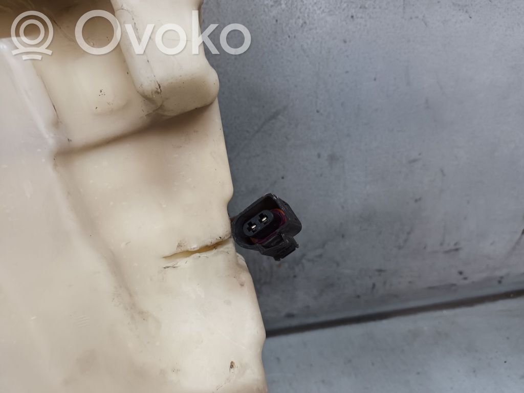 Volkswagen Touareg I Serbatoio/vaschetta liquido lavavetri parabrezza