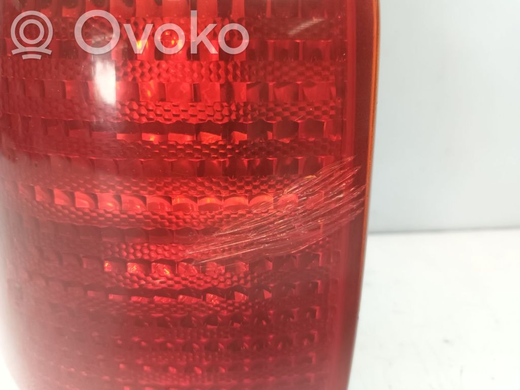 Takavalot   690209109