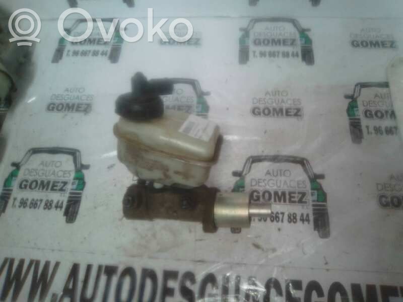 Renault 19 Główny cylinder hamulca 