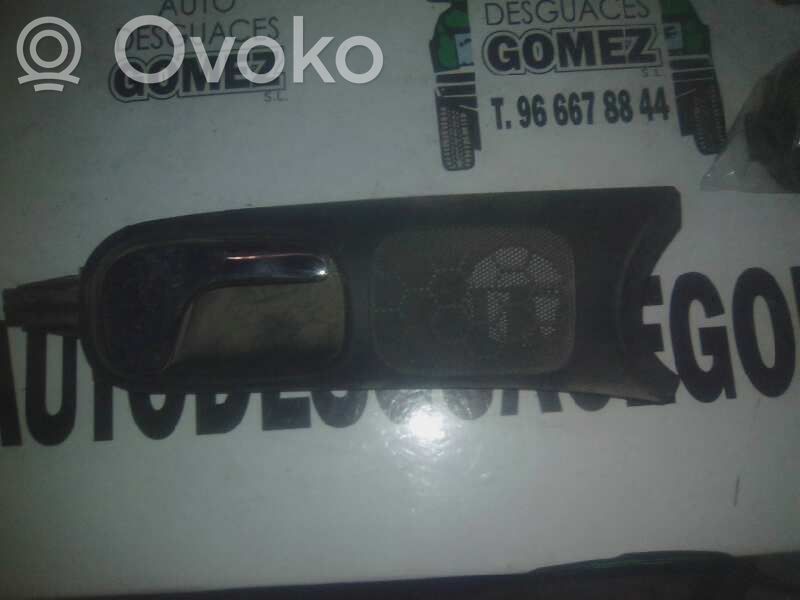 Audi A4 S4 B5 8D Maniglia interna per portiera anteriore