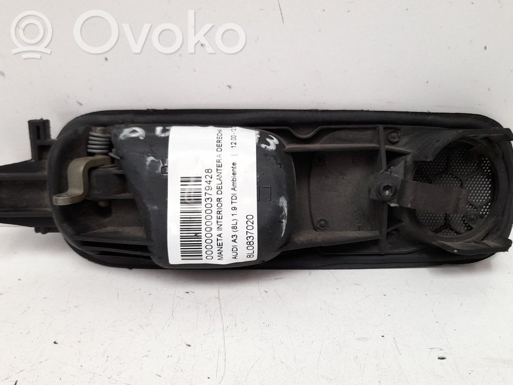 Etuoven sisäkahva   8L0837020
