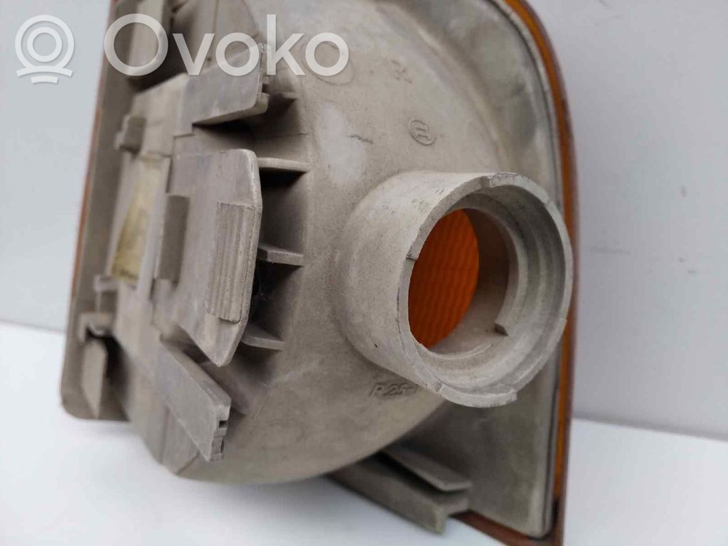 Audi 100 200 5000 C3 Scheinwerfer 
